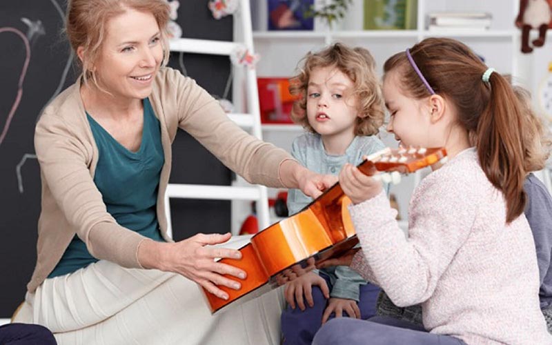 تاریخچه آموزش موسیقی کودک